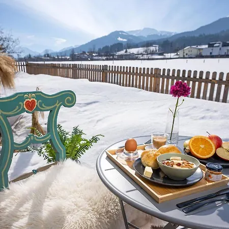 Haus Waltl Alloggio in famiglia Sankt Johann in Tirol