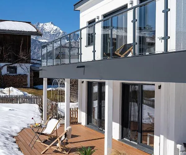 Haus Waltl منزل للإقامة