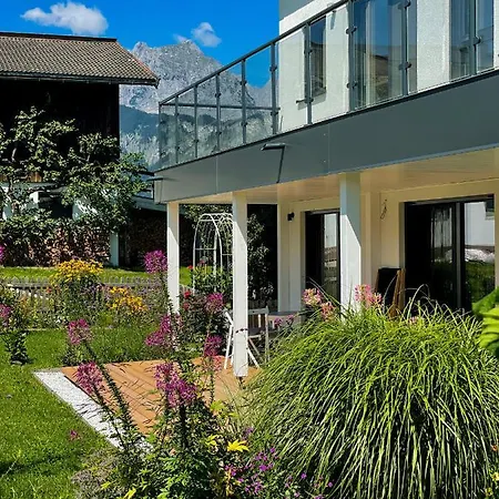 Haus Waltl *