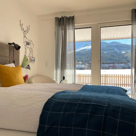 Haus Waltl * Sankt Johann in Tirol